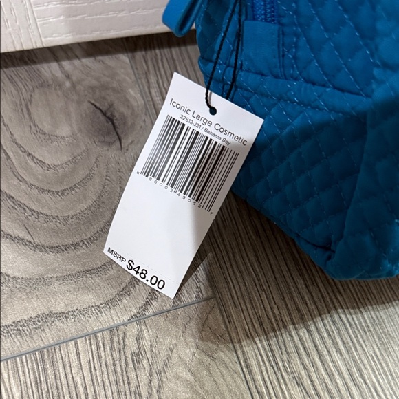 Vera Bradley Iconic Large Cosmetic Bag - Turquoise NWT - Picture 5 of 7